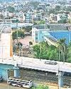 पिछले पांच वर्षों में भोपाल में बने तीन पुलों में डिजाइन की खामियां पिछले पांच वर्षों में भोपाल में बने तीन पुलों में डिजाइन की खामियां